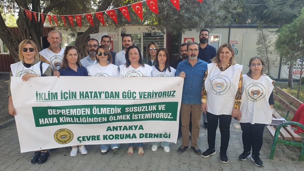 AKTİVİSTLER HATAY'DA, İKLİM İÇİN GÜÇ VER SLOGANIYLA BİR ARAYA GELDİ