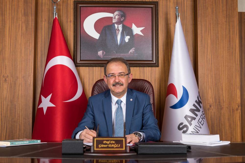 SANKO ÜNİVERSİTESİ REKTÖRÜ PROF. DR. GÜNER DAĞLI, TÜRKİYE CUMHURİYETİ’NİN KURUCUSU BÜYÜK ÖNDER GAZİ MUSTAFA KEMAL ATATÜRK'ÜN VEFATININ 85’İNCİ YIL DÖNÜMÜ NEDENİYLE BİR MESAJ YAYIMLADI.