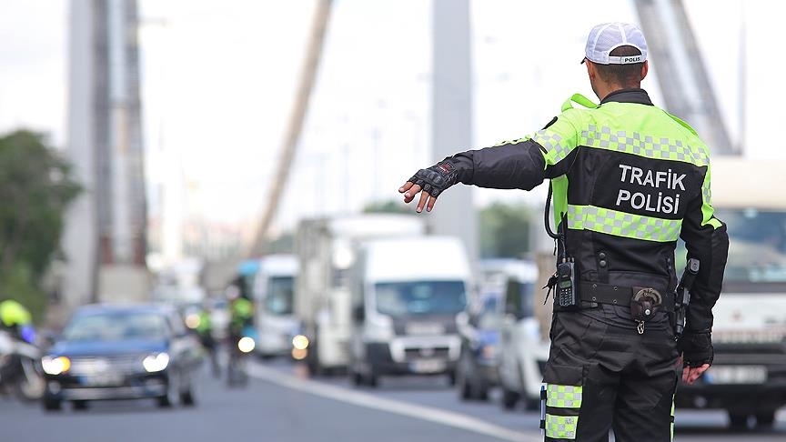 TRAFİK CEZASINDA YENİ DÖNEM: İNDİRİMLİ ÖDEME SÜRESİ UZADI