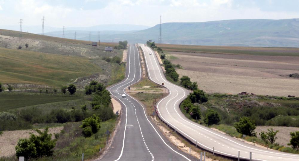 140 Nolu Karayolunda Trafik yoğunluğu