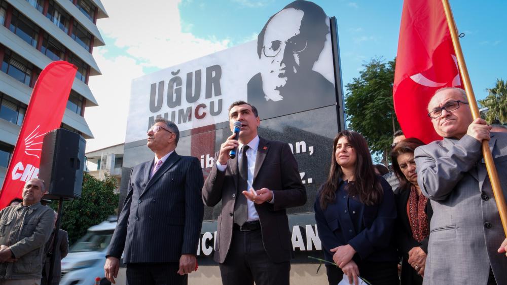 CHP Adana, Uğur Mumcu ve Demokrasi Şehitlerini Törenle Andı