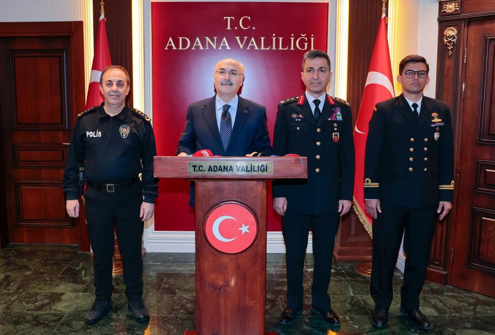 VALİ KÖŞGER: “ADANA, SOKAK HAYVANLARI KONUSUNDA TÜRKİYE’YE ÖRNEK OLACAK”