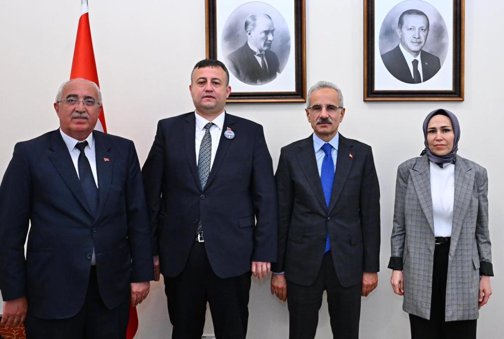 AK PARTİ BEYPAZARI İLÇE TEŞKİLATI ANKARA'DA BAKANLIK ZİYARETLERİNDE BULUNDU
