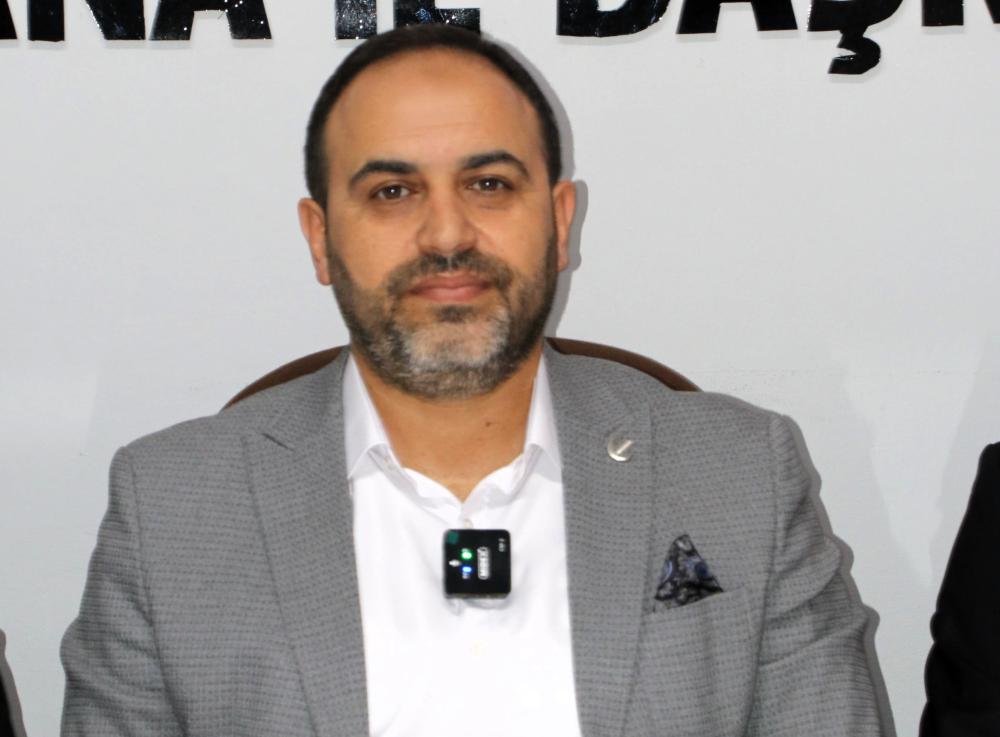 YENİDEN REFAH PARTİSİ ADANA'DAN HÜKÜMETE SERT ELEŞTİRİLER