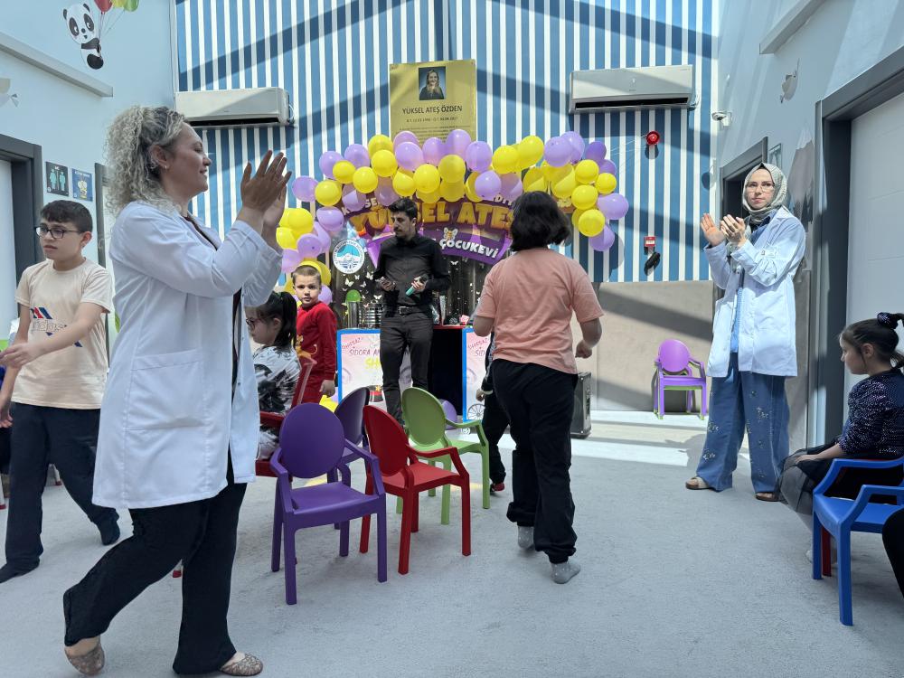 KAYSERİ BÜYÜKŞEHİR'DEN ÖZEL ÇOCUKLARA UNUTULMAZ DOĞUM GÜNÜ KUTLAMASI