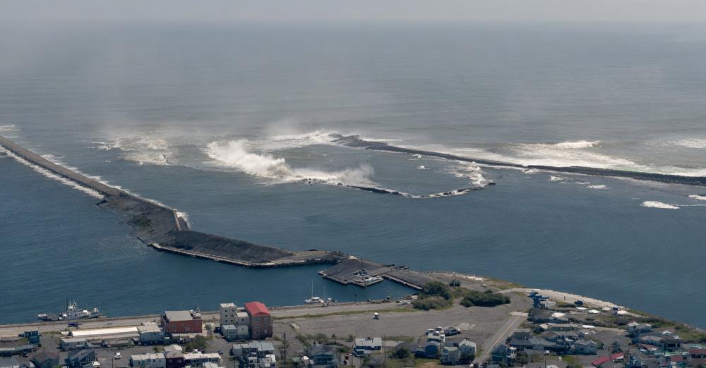 DEPREMDEN SONRA TSUNAMİ DE VURDU